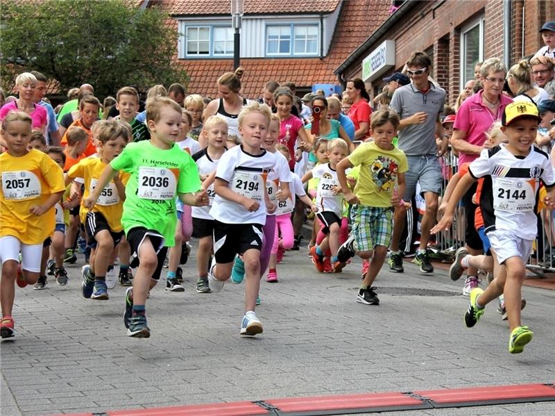 1000 Teilnehmer starten beim Lauffestival. Foto Stadtmarketing Harsefeld