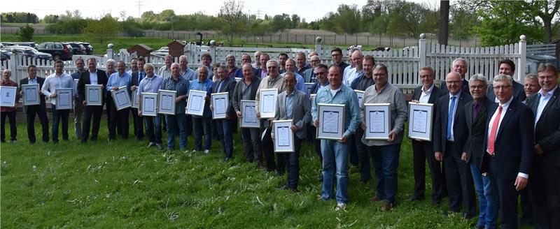 33 Partnerbetriebe wurden im „von Stemmen-Hof“ in Stade in vier Kategorien ausgezeichnet.