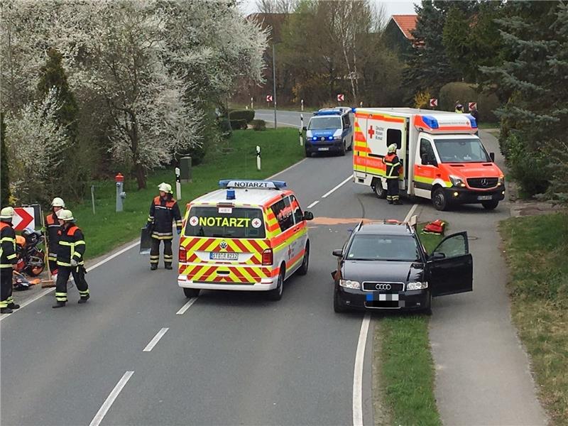 Biker in Hollern-Twielenfleth bei Unfall schwer verletzt