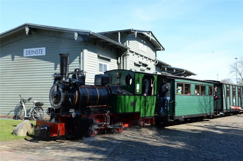 Die Dampflok ist das Schmuckstück des Deinster Feld- und Kleinbahnmuseums. Sie fährt im nächsten Jahr einen längeren Weg. Foto: Kordländer