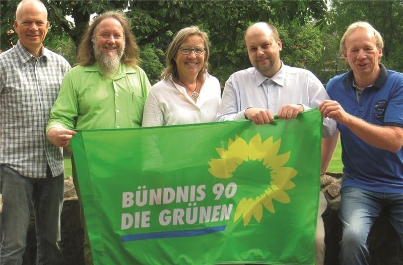 Die Kandidaten von Bündnis 90/ Die Grünen im Flecken und der Samt- gemeinde Harsefeld. Ralf Poppe, Thorsten Törner, Regina Poppe, Kai Bojens und Hartwig Holthusen.