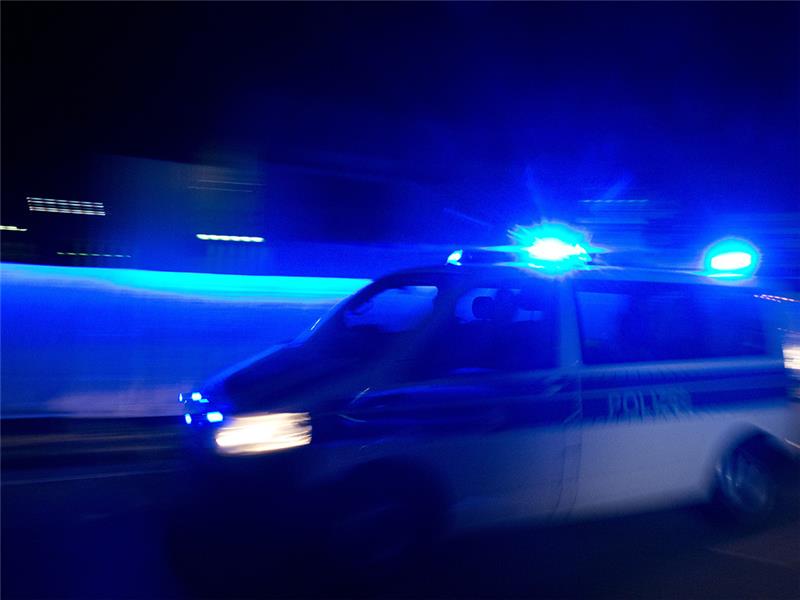 Polizei am Wochenende: Einbrüche, Unfälle und Suchaktionen Foto: dpa
