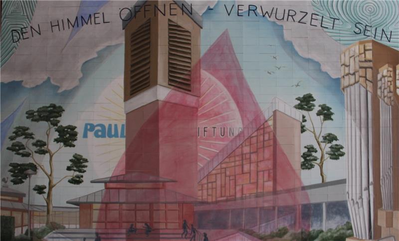 Für je 100 Euro Zustiftung bekam ein Zustifter ein Teil aus dem St. Paulus-Gemälde des Künstlers Kai Teschner aus Hamburg geschenkt. Foto Tietje