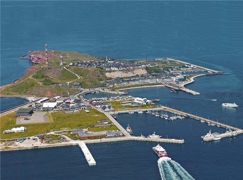 Immer mehr Menschen wollen der Insel Helgoland einen Besuch abstatten. Im vergangenen Jahr sind 357 000 Besucher auf die beliebte Insel gekommen, das ist ein Plus von 19 Prozent gegenüber dem Vorjahr.