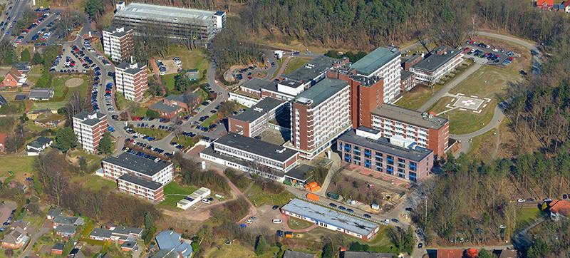 In Stade – hier im Bild – arbeiten bei den Elbe Kliniken 1700 Beschäftigte . In Buxtehude 700. Foto Elsen
