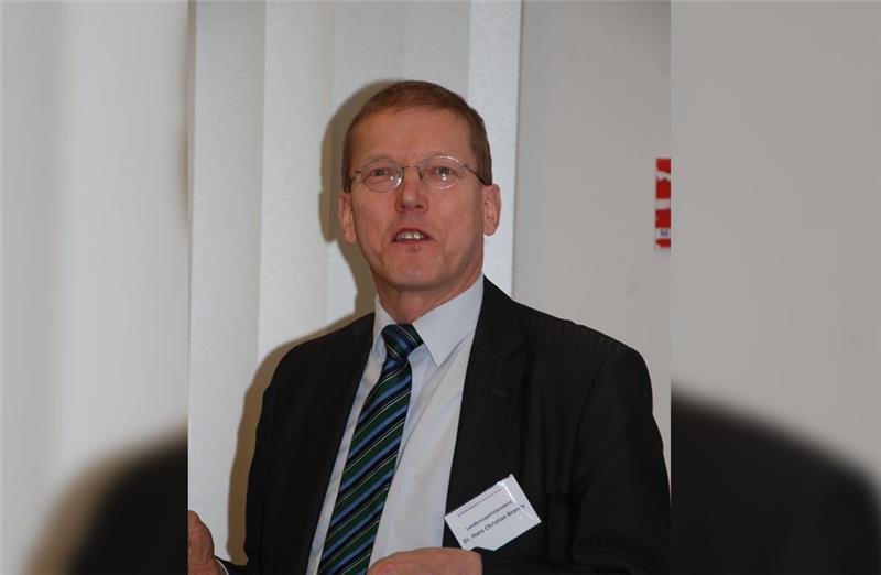 Landessuperintendent Dr. Hans Christian Brandy sprach über aktuelle Entwicklungen . Foto: Felsch