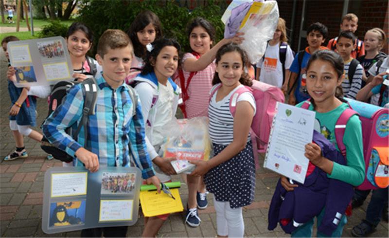 Nach einer Abschiedsfeier ging es für die Schüler der Montessori-Grundschule in die Ferien. Foto Beneke