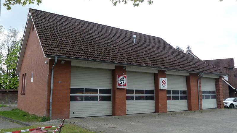 Noch ein Provisorium: Der Drachenhort soll aus der Grundschule übergangsweise ins alte Drochterser Feuerwehrgerätehaus ziehen.