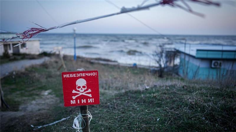 Mit Munition verseuchtes Land: Ukraine braucht Hilfe (Archivbild)