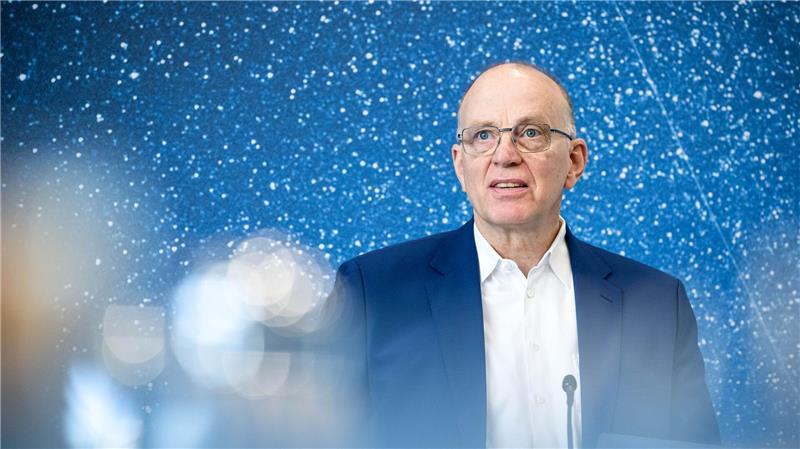 Boom in der Raumfahrt – Bremen hofft auf Milliardenaufträge Der Bremer Raumfahrtkonzern OHB hofft angesichts der geplanten Investitionen der Bundesregierung in Infrastruktur und Verteidigung auf gute Geschäfte.