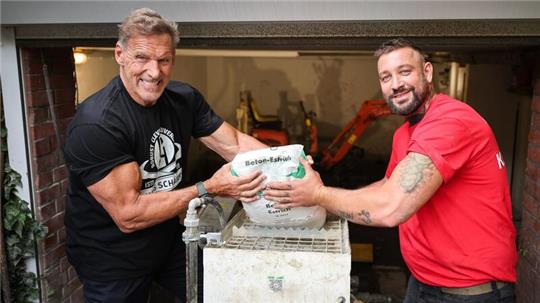  Der gelernte Schwimmmeister Ralf Moeller erlangte Bekanntheit als Bodybuilder und Schauspieler.
