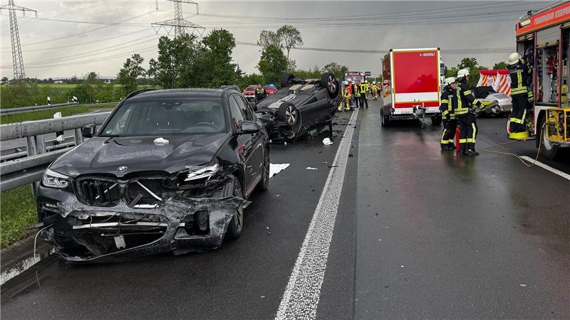  Die Frau starb noch an der Unfallstelle. 