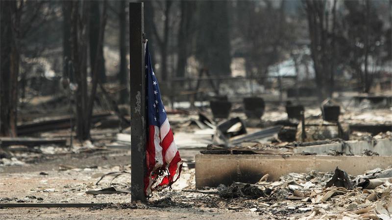  Feuer im US-Bundesstaat Washington haben mehr als 700 Gebäude zerstört. 
