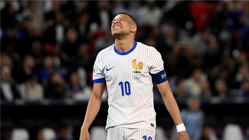  Kylian Mbappé fehlt bei der Club-WM vorerst wegen einer Magen-Darm-Grippe.