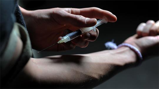132 Menschen sind laut Landeskriminalamt im vergangenen Jahr in Niedersachsen an den Folgen ihres Drogenkonsums gestorben. (Symbolbild)