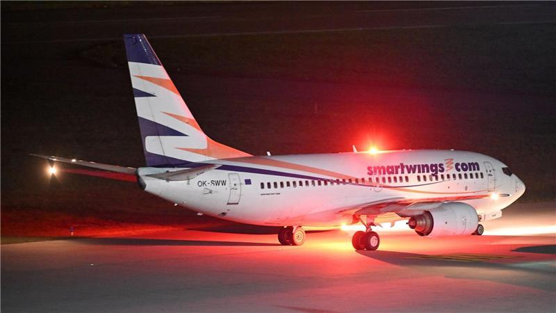 Flieger gelandet - Deutschland nimmt weitere Afghanen auf 138 Menschen waren an Bord.