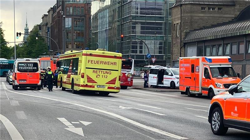 15 Menschen erlitten bei der Tat vom 23. Mai 2025 Stichverletzungen.