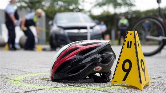 170.306 meldepflichtige Wegeunfälle und 90.663 solche Schulwegunfälle gab laut Unfallkasse vergangenes Jahr in Deutschland. (Symbolfoto)