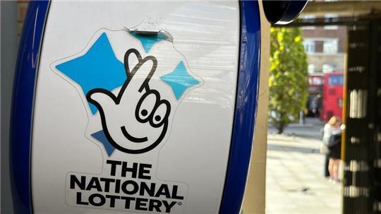 177 Millionen Pfund bedeuten den drittgrößten Jackpot der britischen Lotto-Geschichte. (Archivbild)