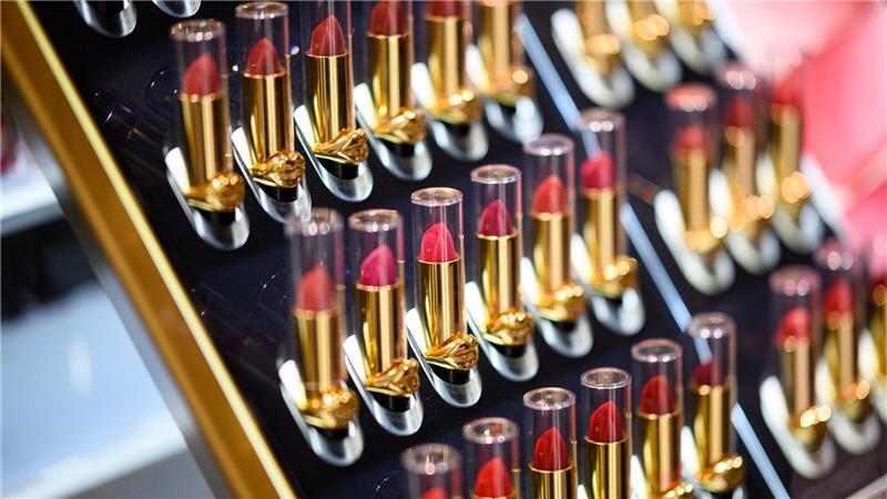 18 Milliarden Euro haben die Menschen in Deutschland im laufenden Jahr für Schönheitspflegeprodukte aus heimischer Produktion ausgegeben - 6,3 Prozent mehr als ein Jahr zuvor. (Symbolbild)