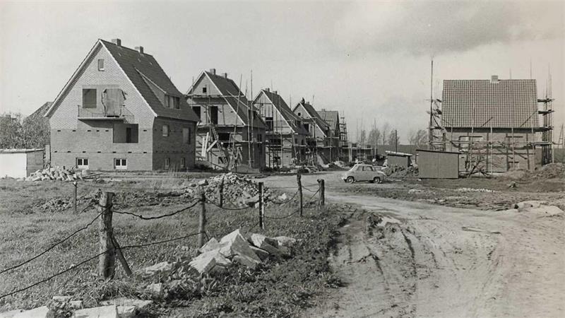 2. Rätsel: Der geförderte Wohnungsbau begann in den 1950er Jahren - hier die Siedlung an der Kirchhofstraße in Drochtersen