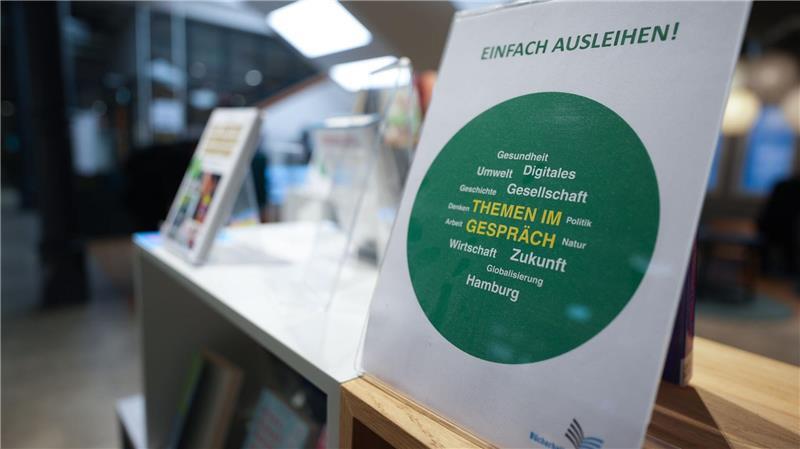 20 der 32 Hamburger Bücherhallen bleiben über die Weihnachtszeit ganz oder zumindest teilweise geöffnet. 