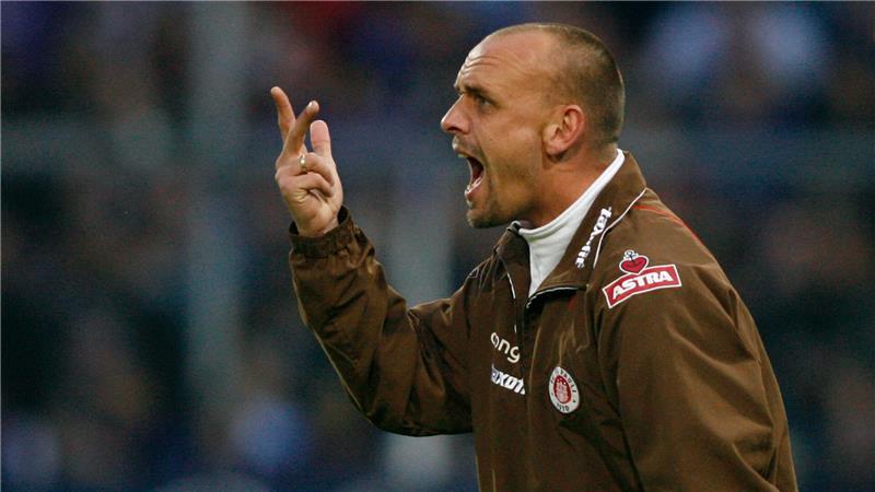 2007: Holger Stanislawski trainierte den FC St. Pauli in der 2. Bundesliga.