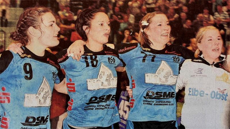 „Gänsehaut pur“: Dirk Leun und die großen Duelle gegen den HC Leipzig 2012 machten die Buxtehuder Handballerinnen den kaum für möglich gehaltenen Finaleinzug doch noch perfekt.