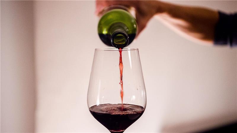 2025 wird nach Einschätzung des Deutschen Weininstituts ein guter Burgunder- und Rotweinjahrgang. (Symbolbild)
