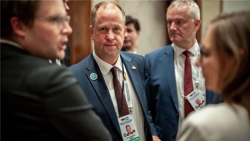 Streichung von Bundesbeauftragten bringt 180.000 Euro 25 Beauftragte wurden abgeschafft, darunter auch der Sonderbevollmächtigte für Migrationsabkommen. (Archivbild)