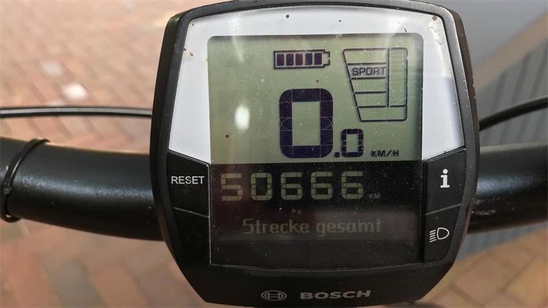 50.666 Kilometer innerhalb von sechs Jahren ist Hans-Jürgen Breuer mit seinem E-Bike durch den Landkreis Stade gefahren.