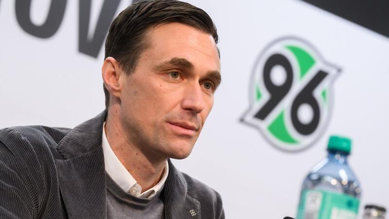 96-Sportdirektor Marcus Mann sorgt sich um die Zukunft von Hannover 96