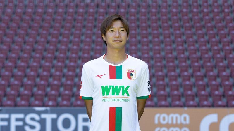 „HSV ist mein Leben“: Jatta verlängert bis 2029 ARCHIV - Der Japaner wechselt auf Leihbasis zum Hamburger SV. Foto: Christian Kolbert/dpa