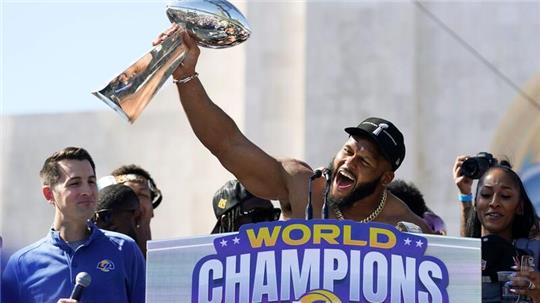 Aaron Donald beendet überraschend seine Karriere.