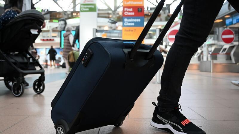 Ab März können Passagiere neue Flugziele direkt aus Hamburg erreichen. (Symbolbild)