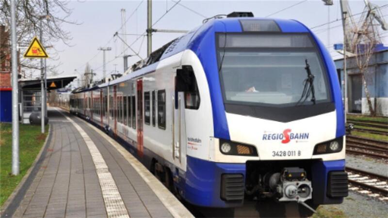 Ab Mittwoch werden in Nordenham vorerst keine Züge mehr fahren. Wer aus Nordenham mit öffentlichen Verkehrsmitteln raus will, muss den Bus nehmen.