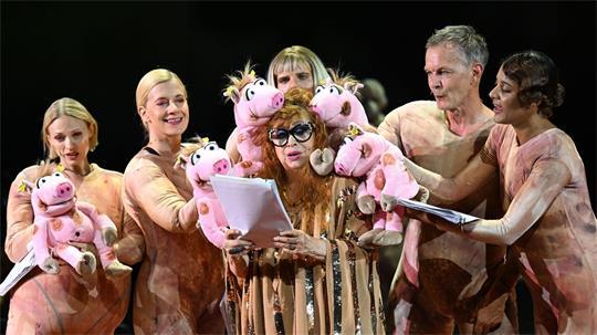 Ab September ist die Koproduktion am Wiener Burgtheater zu sehen.