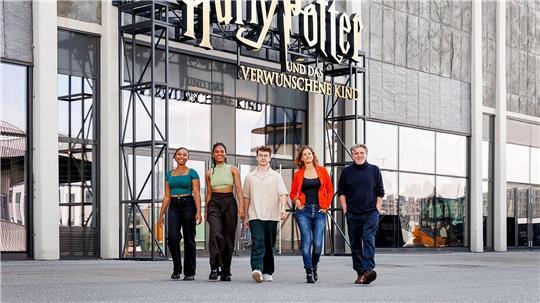 Ab dem 30. Oktober ist der neue Cast im Theater am Großmarkt zu sehen. 