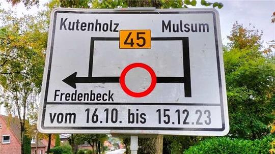 Ab heute ist auch die Alte Schmiedestraße, der direkte Verbindungsweg von Mulsum und Fredenbeck, gesperrt. Foto: privat