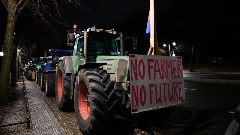 Wie groß wird der Bauernprotest? Landwirte planen Blockaden Ab heute machen die Landesbauernverbände mit zahlreichen Aktionen auf ihre Anliegen aufmerksam.