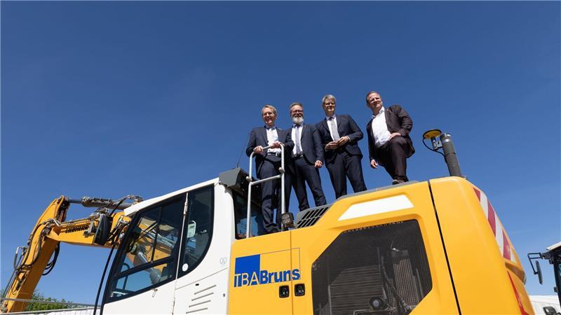 Ab jetzt wird gebaggert für das Teilstück der A20 bei Bad Segeberg.