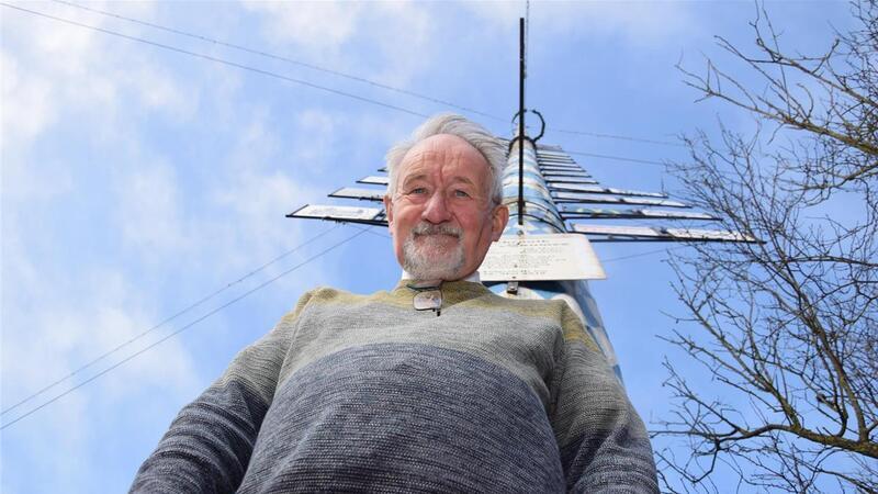 Abbehausen ohne Maibaum? Für Udo Venema unvorstelltbar. Alle fünf, sechs Jahre lässt er das Wahrzeichen seines Hotel-Restaurants austauschen. Jetzt ist es wieder so weit.