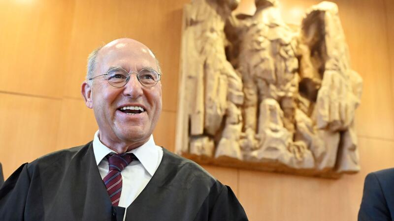Grünes Licht für neues Wahlrecht - mit einer Einschränkung Aber auch die Opposition hat gut lachen.