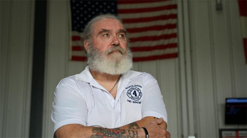 Achtmal hat sich Curt Andrews schon Hautkrebs entfernen lassen müssen - an den Stellen seines Körpers, die vor 25 Jahren dem Staub ausgesetzt waren, den die Anschläge auf die Türme des World Trade Centers verursacht haben. 