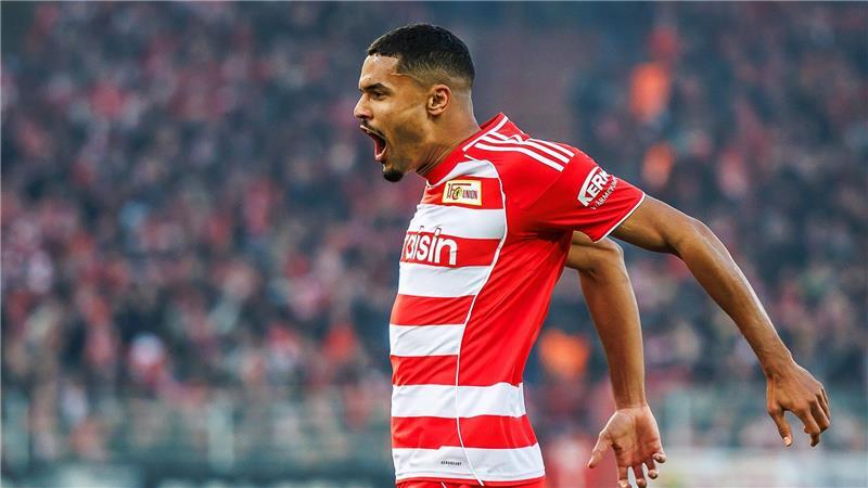 Achtung Standards: Union-Verteidiger Danilho Doekhi war vor dreieinhalb Wochen zweimal nach ruhenden Bällen gegen die Bayern erfolgreich. 