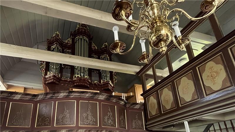Äußerst seltenes Instrument: Blick auf die Gloger-Orgel von 1766 in der Kirche in Grünendeich.
