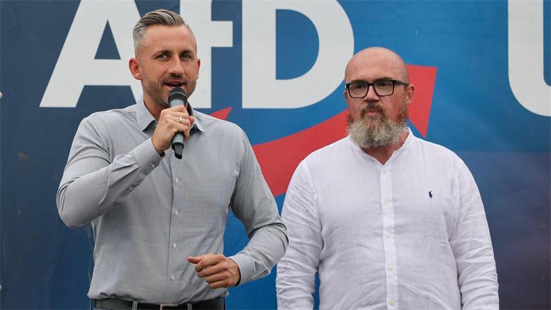 AfD-Spitzenkandidat Ulrich Siegmund und Vize-Fraktionschef Hans-Thomas Tillschneider (Archivbild)