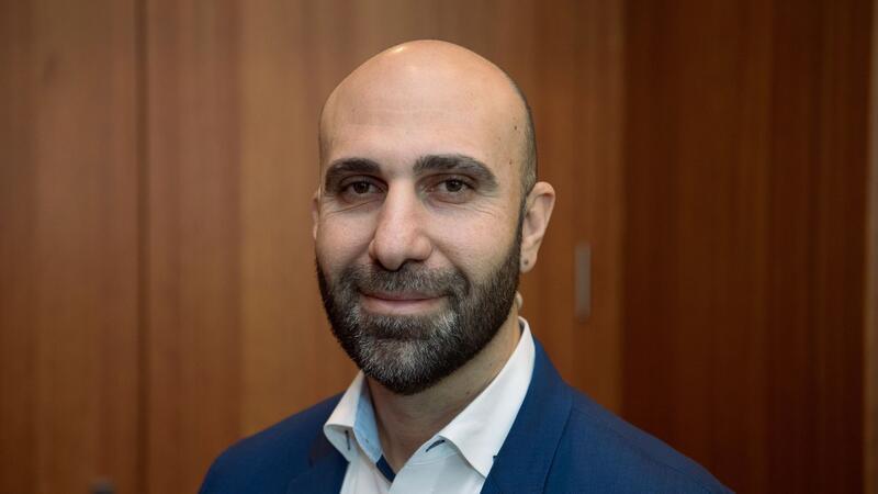 Ahmad Mansour bei der Vorstellung des bundesweiten Projekts „Moscheen für Integration“.