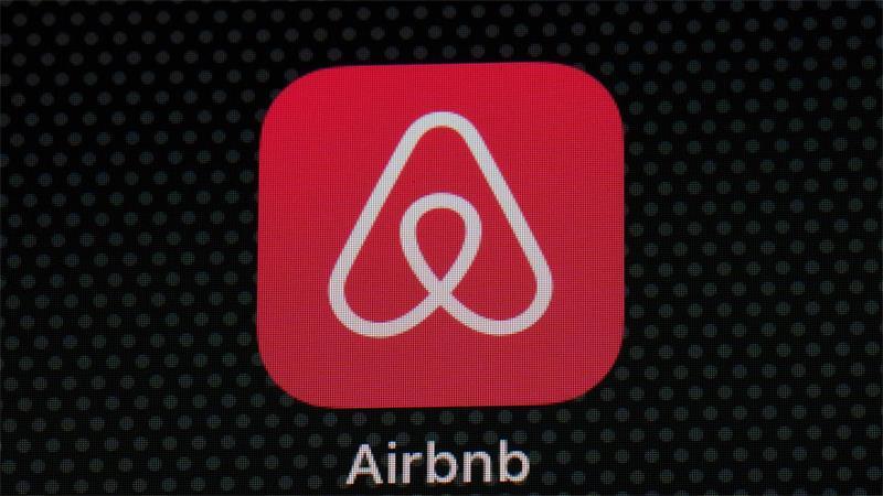Airbnb will nicht, dass Gäste die Arbeit von Reinigungskräften machen müssen. (Archivbild)