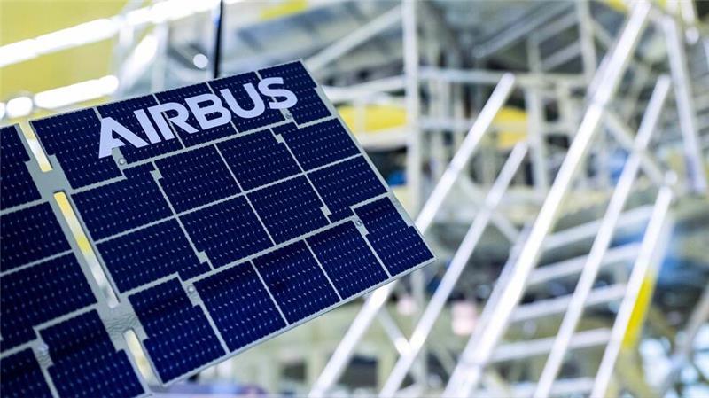 Airbus reagiert auf Verluste im Raumfahrtgeschäft. (Archivbild)